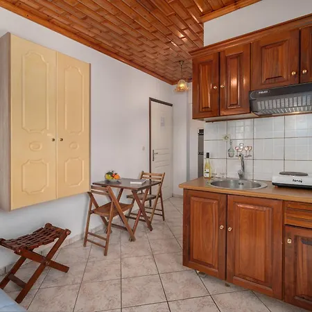 아파트호텔 Myrtoo 3*