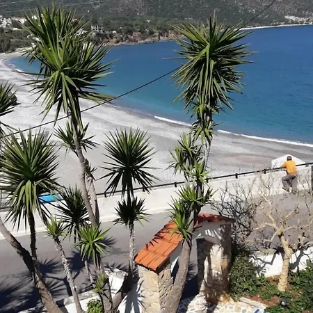 Myrtoo شقة فندقية Kyparíssion