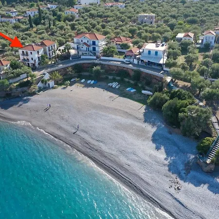 Myrtoo Aparthotel Kyparission