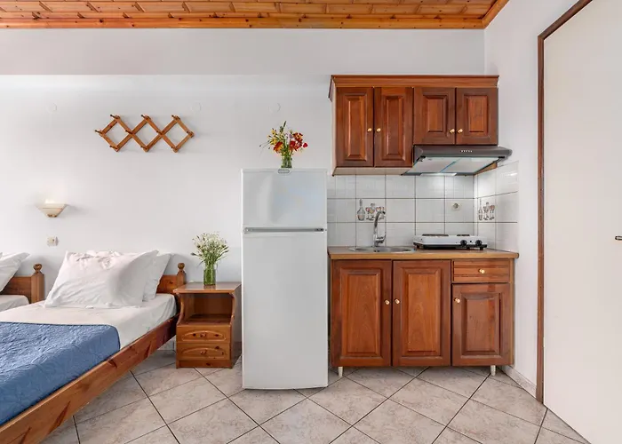 Lejlighedshotel Myrtoo Kyparíssion