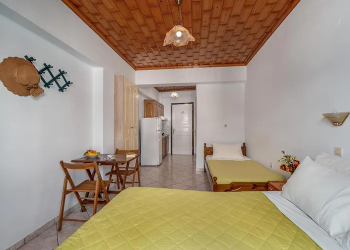 Lejlighedshotel Myrtoo Kyparíssion